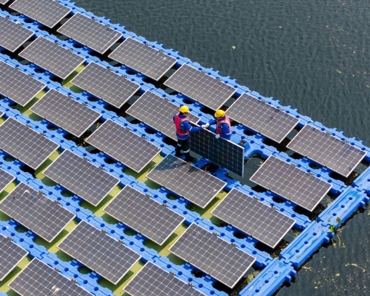 floating solar panels